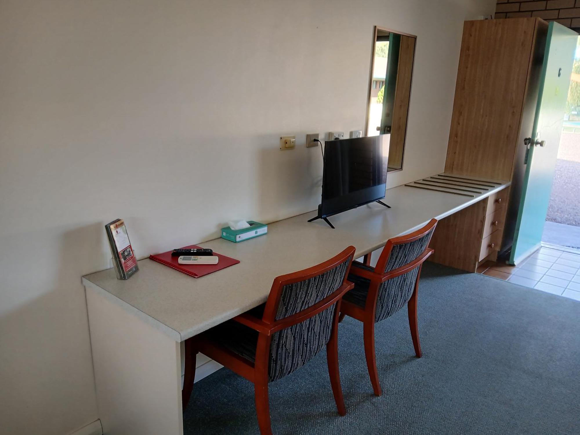 Birch Motel Tocumwal Previously Known As Kanimbla Motor Inn Εξωτερικό φωτογραφία