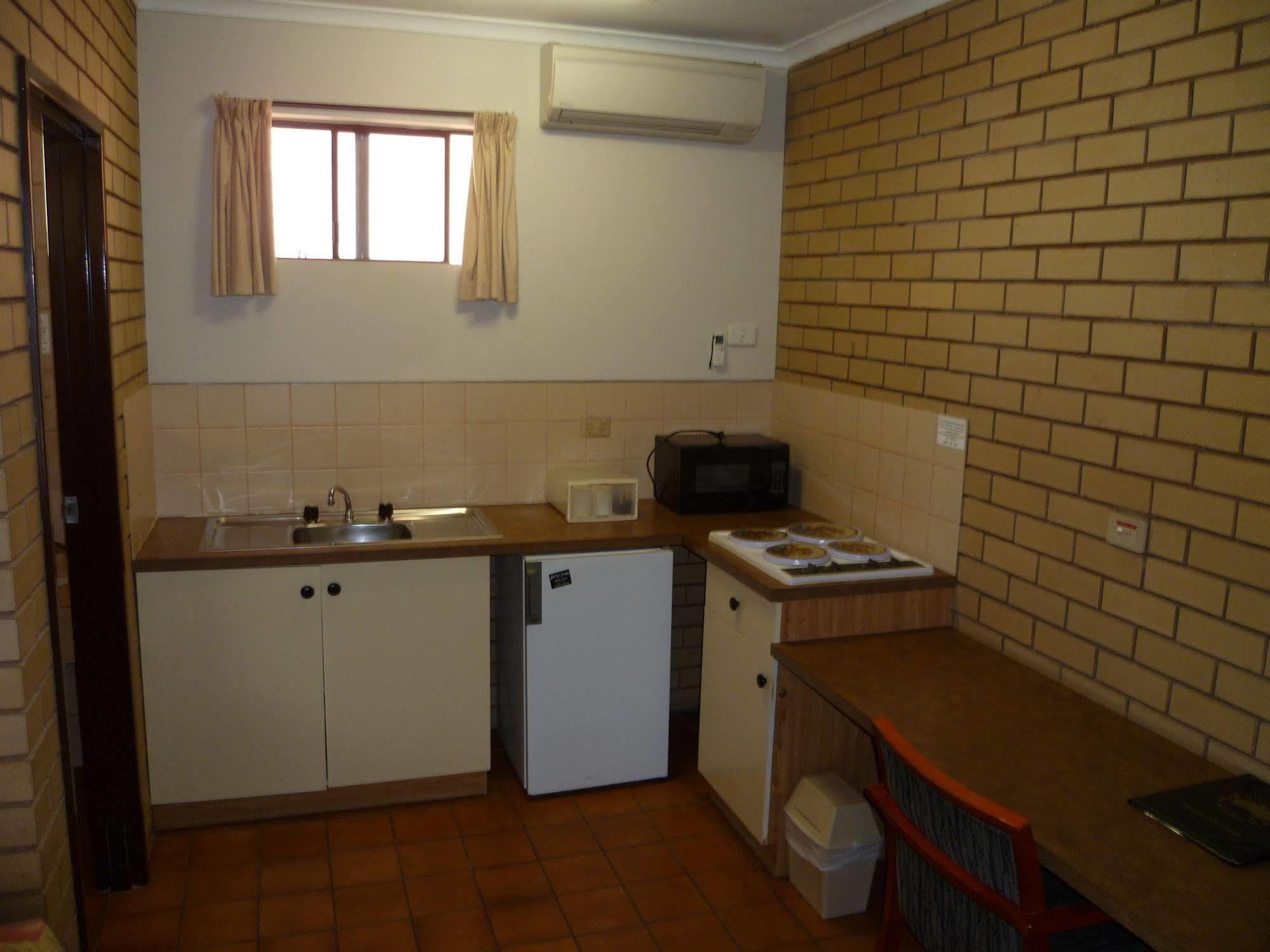 Birch Motel Tocumwal Previously Known As Kanimbla Motor Inn Εξωτερικό φωτογραφία